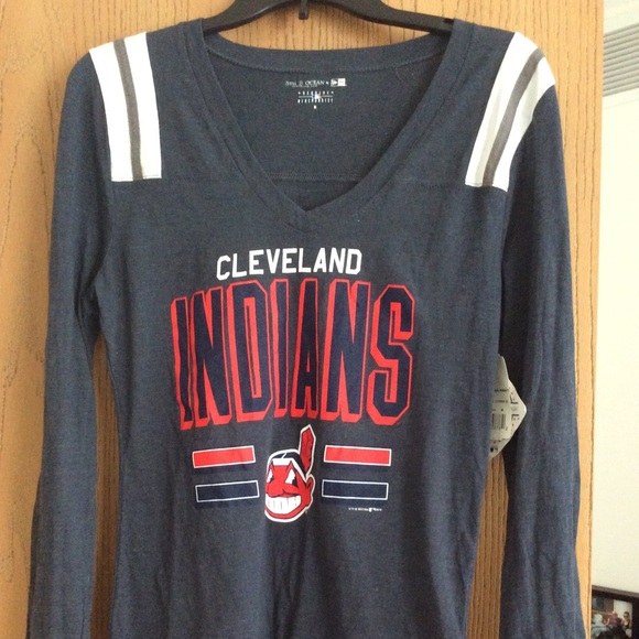 cleveland indians long sleeve shirt